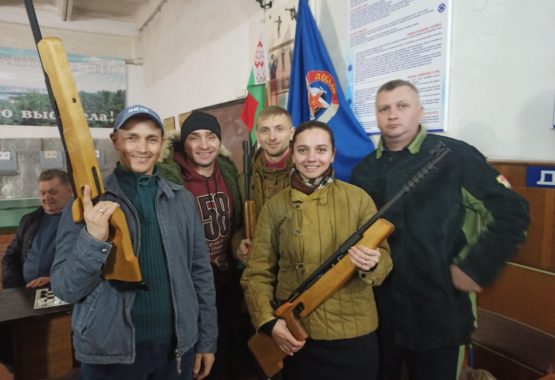 В «десяточку» на чемпионате Мозырского района по пулевой стрельбе