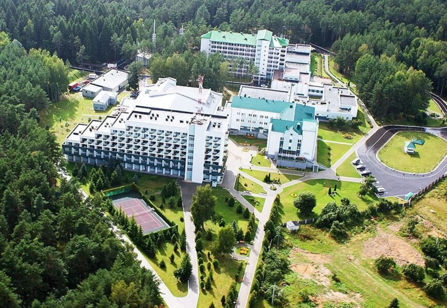 СКОЛЬКО СТОИТ ЛЕТНИЙ ОТДЫХ В БЕЛОРУССКИХ ЗДРАВНИЦАХ В 2022 ГОДУ